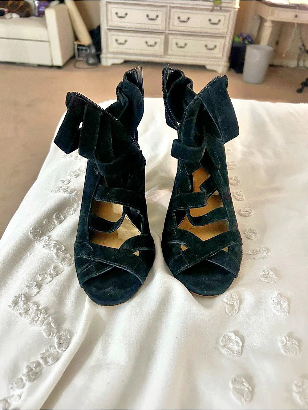 Vince Camuto Black Strappy Heeled Sandals